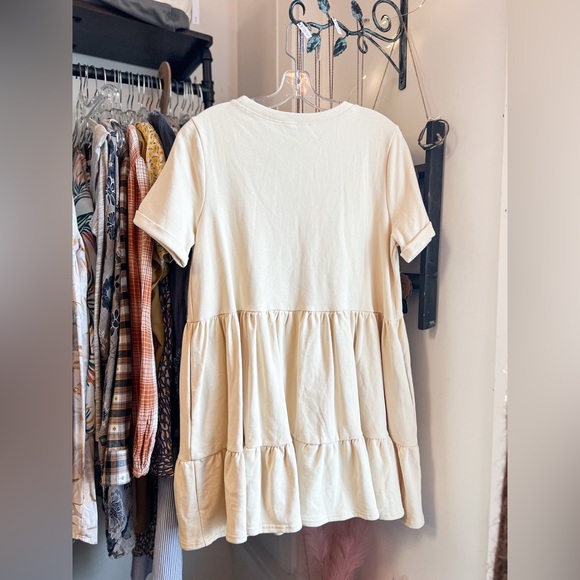 SOLD✨ NWT Jacquie Smock Dress - Picture 5 of 5